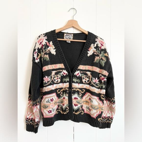 Vintage Sweaters - Vintage Cottagecore sweater black floral print spring grannycore cotton blend